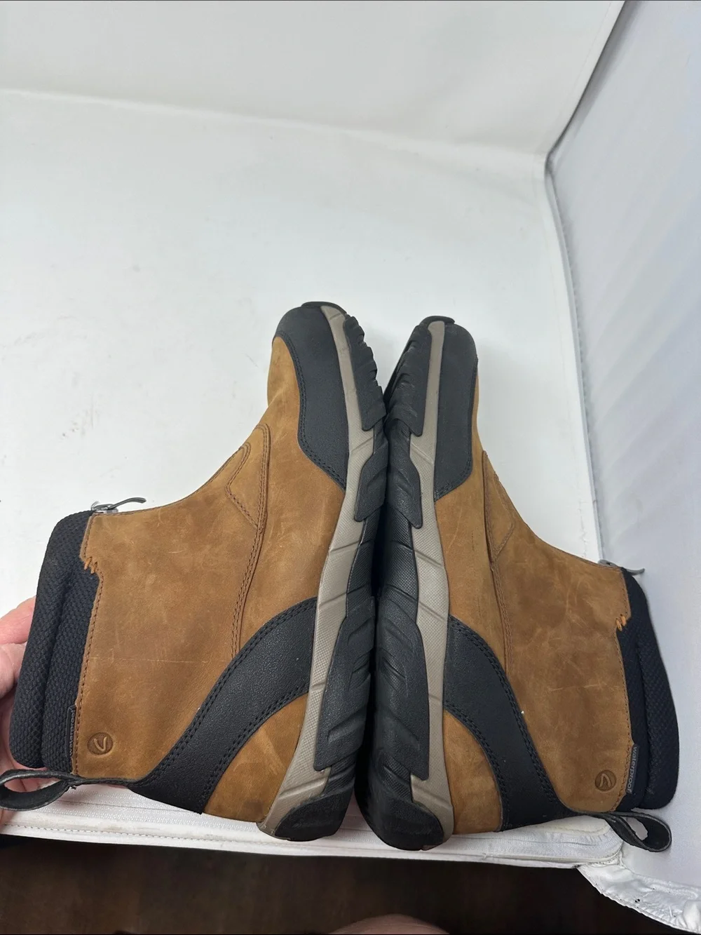 Clark’s Boots Size 11